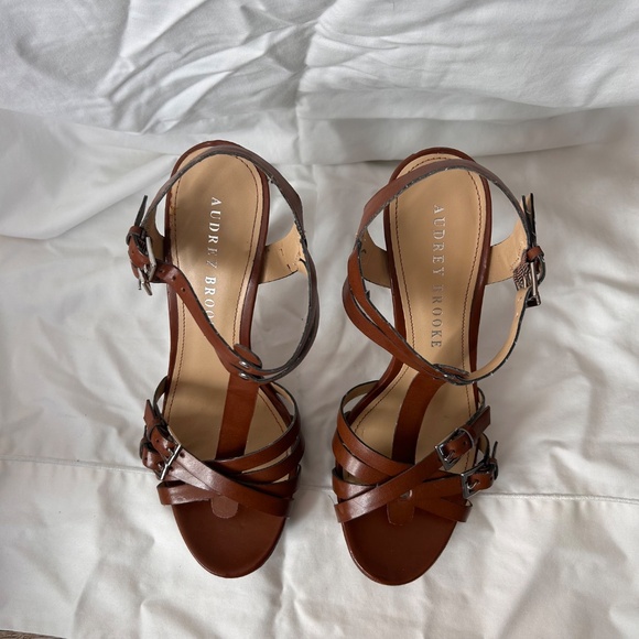 Audrey Brooke Brown Leather Strappy Heels – Size 8.5 - Picture 4 of 8